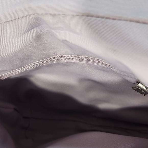 Coach Signature Metallic Silver Buckle Flap Crossbody Shoulder Handbag Purse - Picture 10 of 11